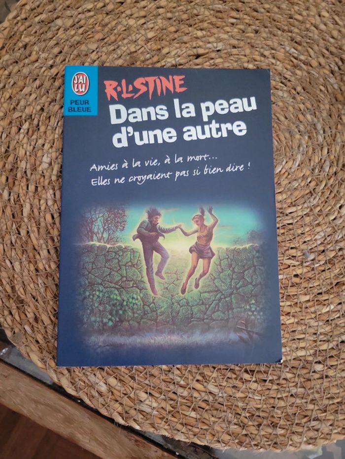 Dans la peau du une autre.  Peur bleue