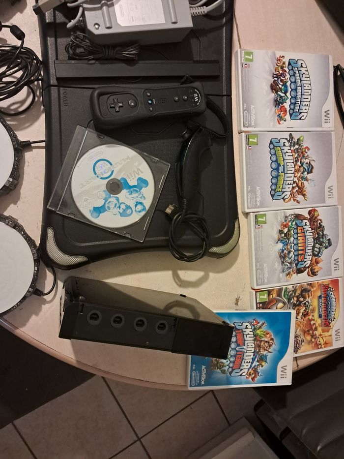 Lot Nintendo Wii - photo numéro 2