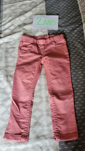 Pantalon rose 2ans