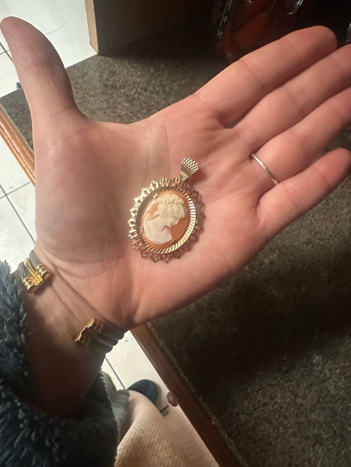 Bijoux, échange aux ventes - photo numéro 2