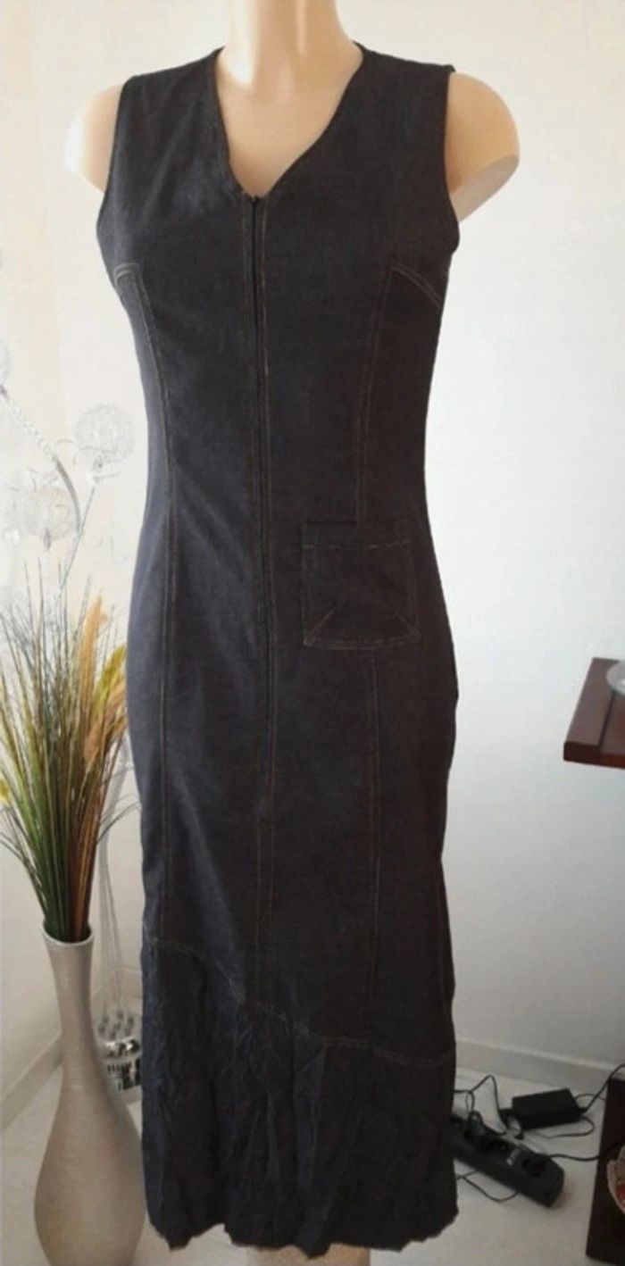 Robe en jean noir extensible