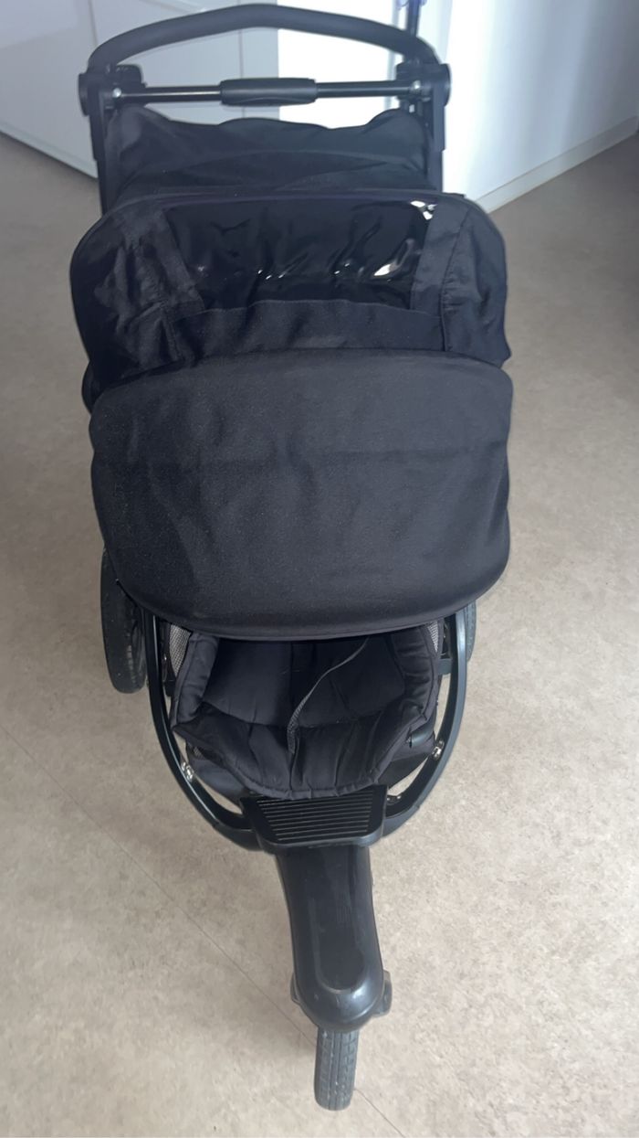 Poussette chicco - photo numéro 3