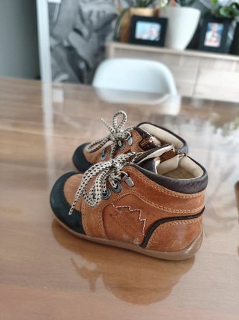 Kickers pointure 22