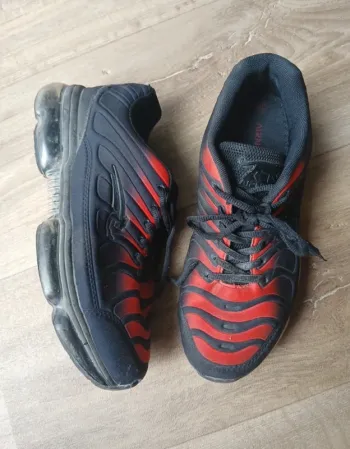 Basket Arness taille 39