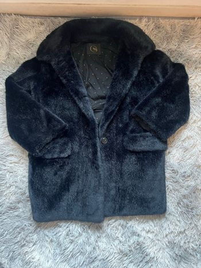 Menteau des petits hauts faux fourrure - photo numéro 3