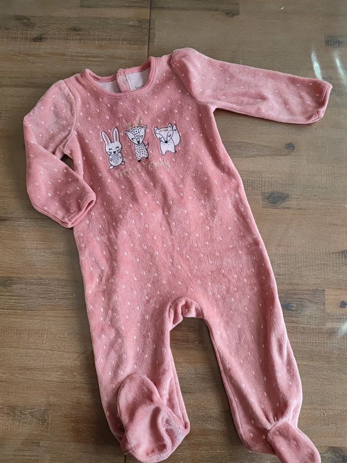 Pyjama 1 pièce rose 12mois