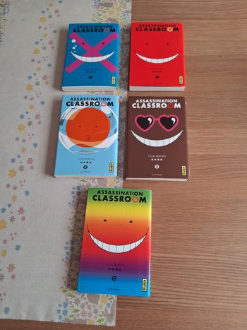 Lot de 5 manga de 6 a 10 assassination classroom 