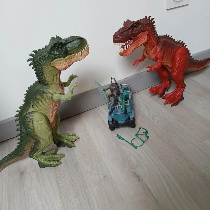 Combat T Rex sonore Team City