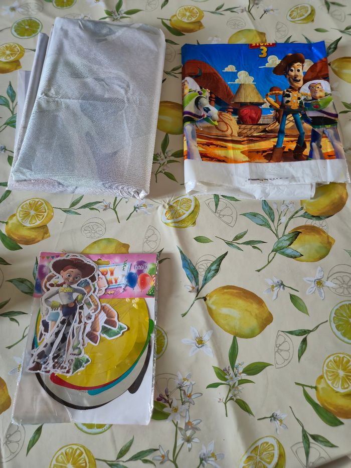 Lot decoration anniversaire Toy story - photo numéro 7
