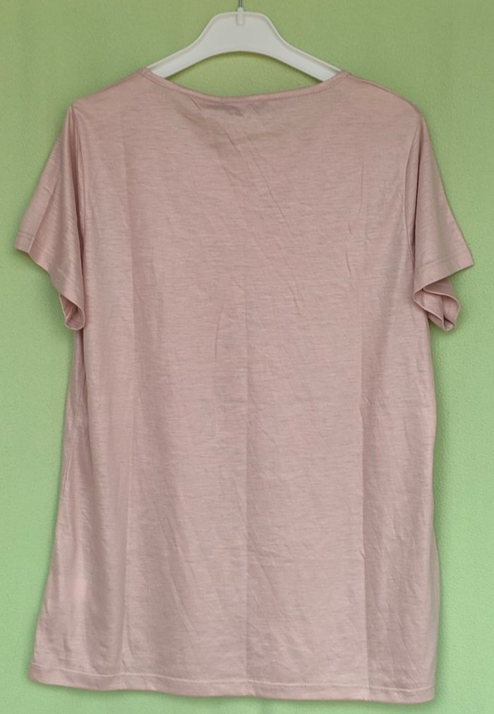 Tee-shirt neuf taille L - photo numéro 3