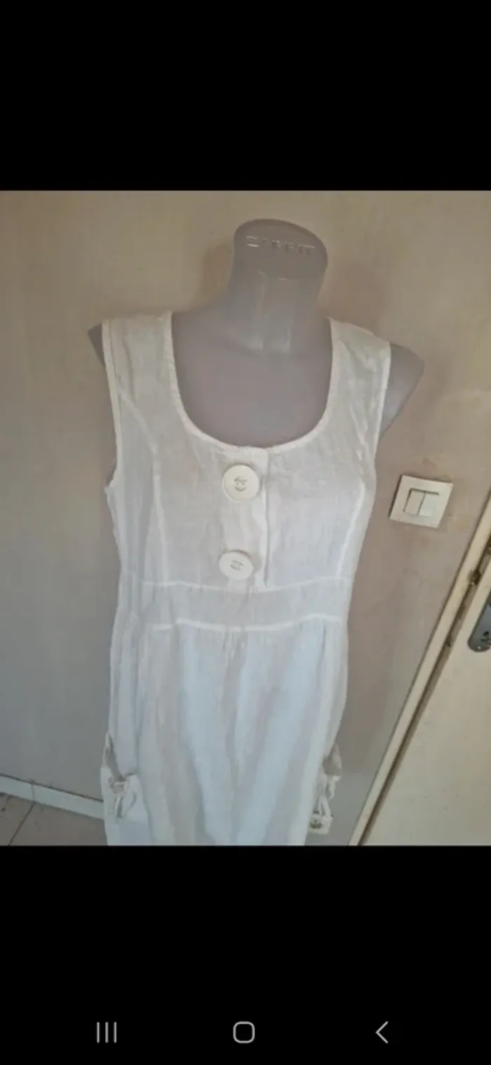 Robe longue blanche 100 %lin made in italy taille m - photo numéro 2