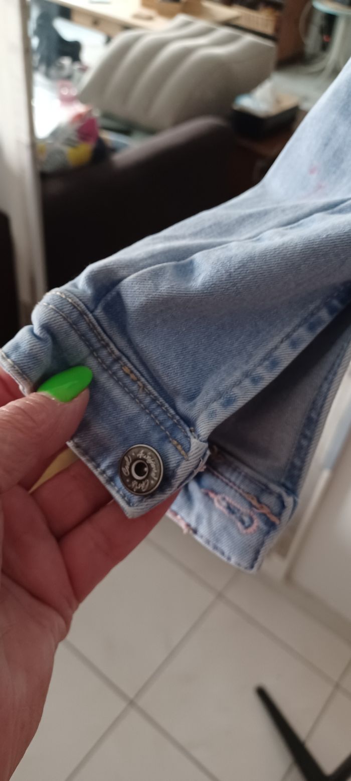 Très jolie veste jeans fille T 158cm - photo numéro 4