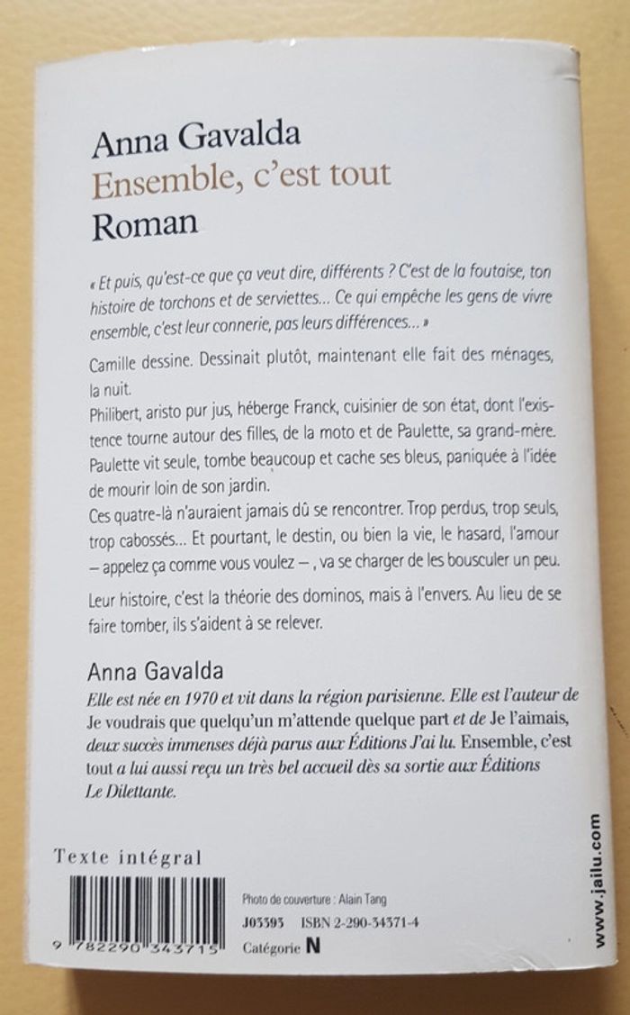 Livre "Ensemble c'est tout" de Anna Gavalda - photo numéro 2