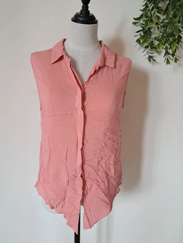 Chemisier sans manches rose poudré tendance