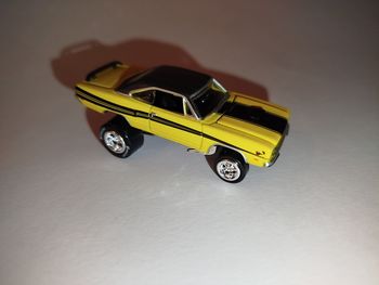 1970 Plymouth Road Runner Johnny Lightning 1/64