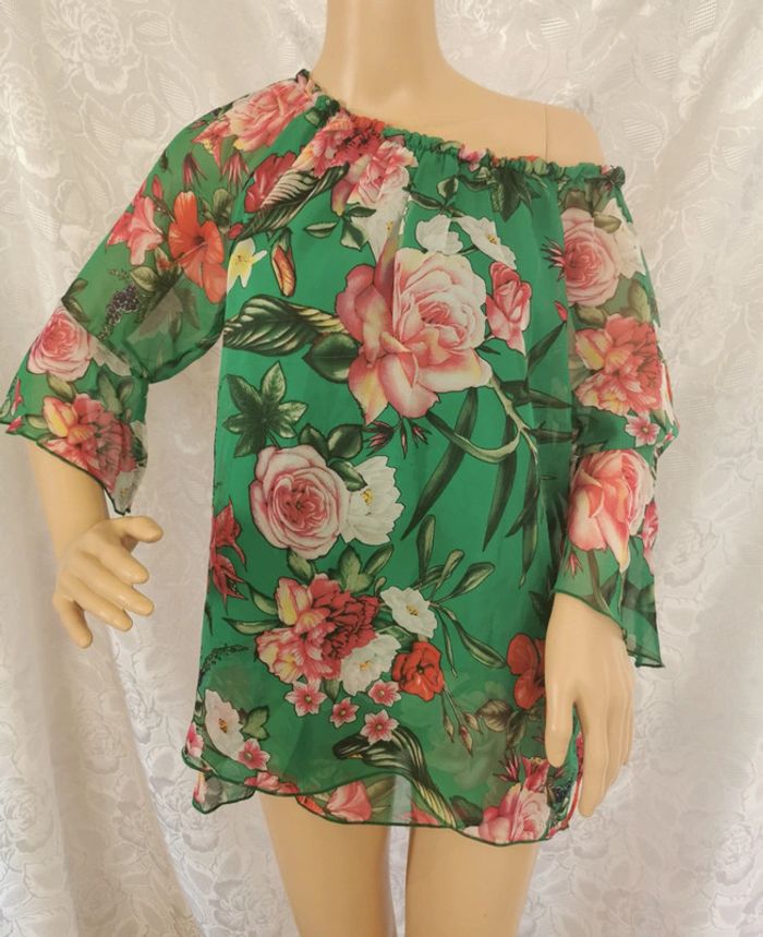 Blouse verte. Imprimé floral. Taille 40. Viventy - photo numéro 2