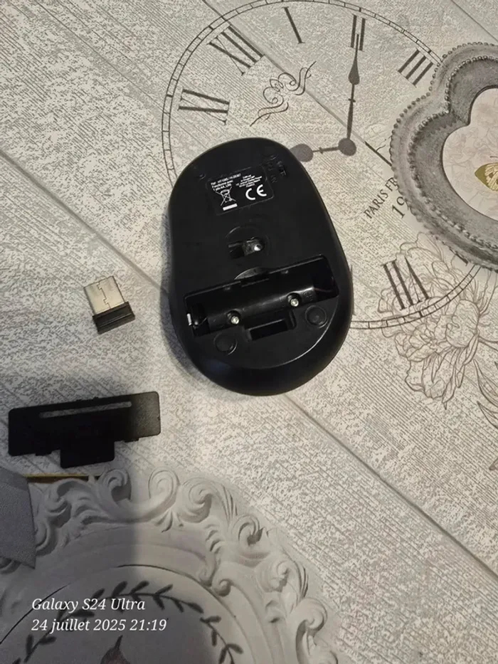 Souris sans fil - photo numéro 2