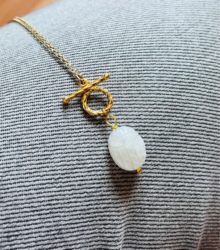 Collier talisman scarabée Pierre de Lune - photo numéro 5