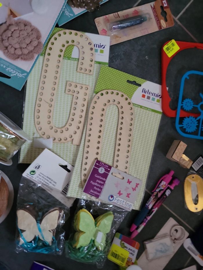 Lot loisirs créatifs ruban scrapbooking lettre carte spencil - photo numéro 10