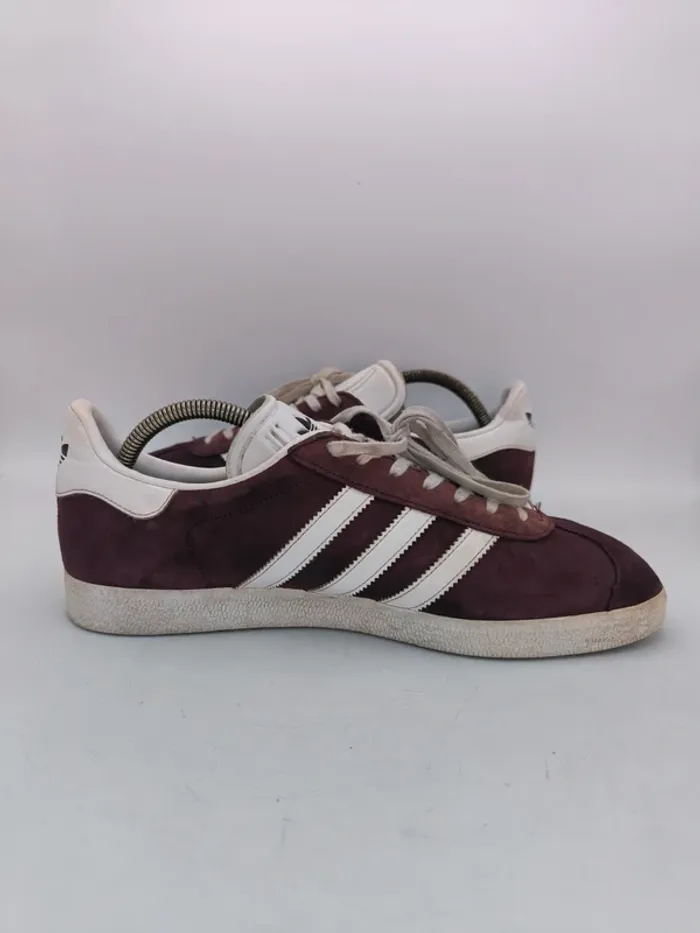 Baskets homme Adidas gazelle bordeaux Taille 44 2/3 - photo numéro 2