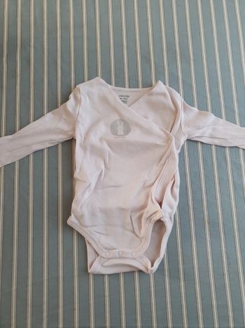 Bodies taille 6 mois