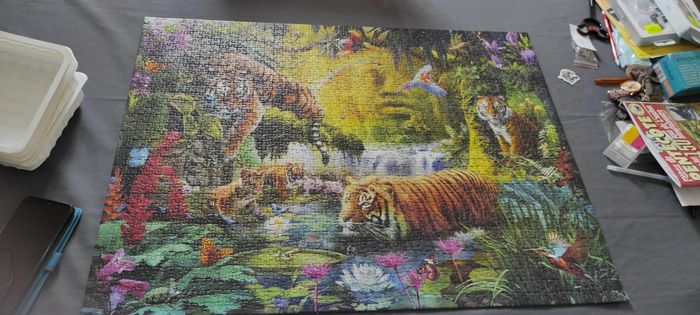 Puzzle 1500p Ravensburger "tigres au plan d'eau" - photo numéro 2