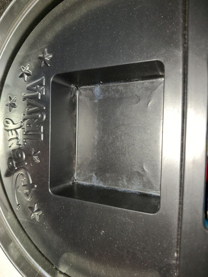 A saisir, jeu " Disney quizz" , boîte métal , ancien modèle ! ( Bien lire merci) - photo numéro 9