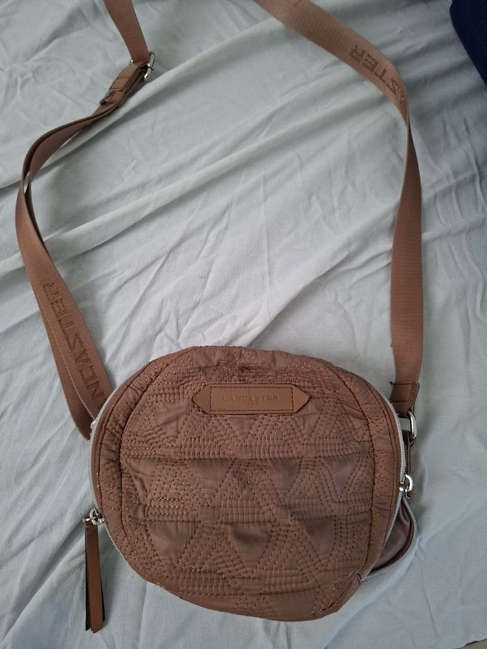 Sac matelassé rond lancaster beige marron
