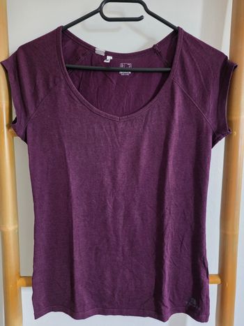 T-shirt de sport décathlon taille S violet