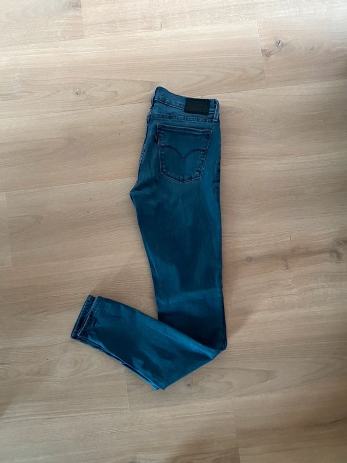 Jean 710 Super Skinny Levi’s taille normale