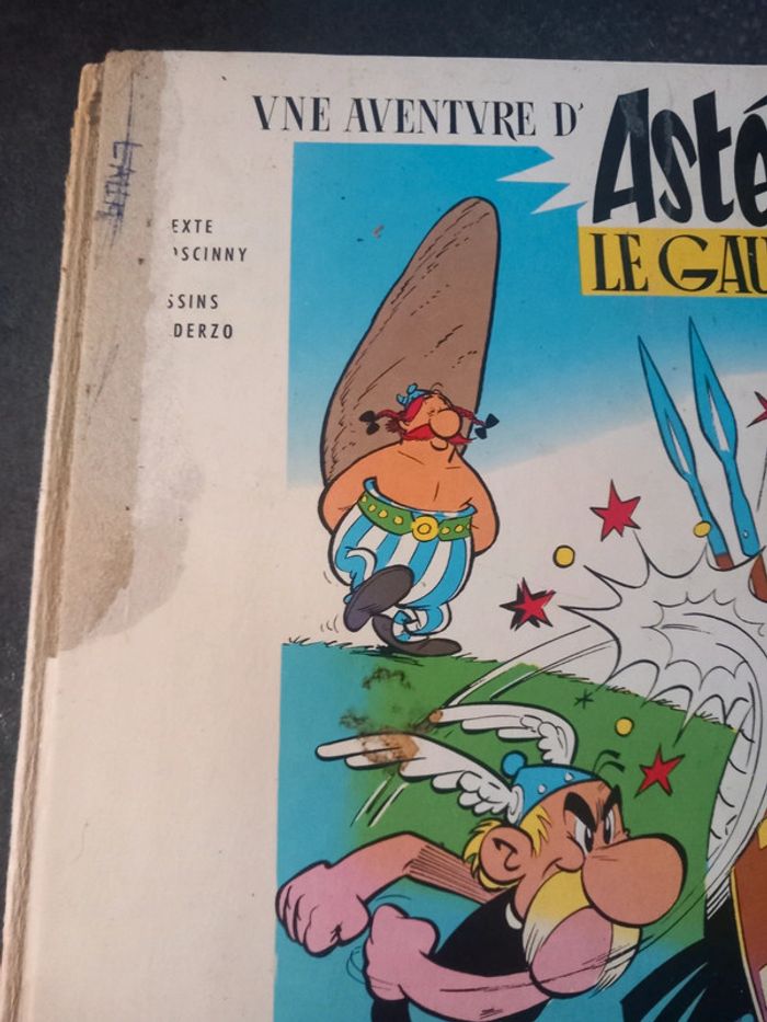 Livre asterix - photo numéro 2