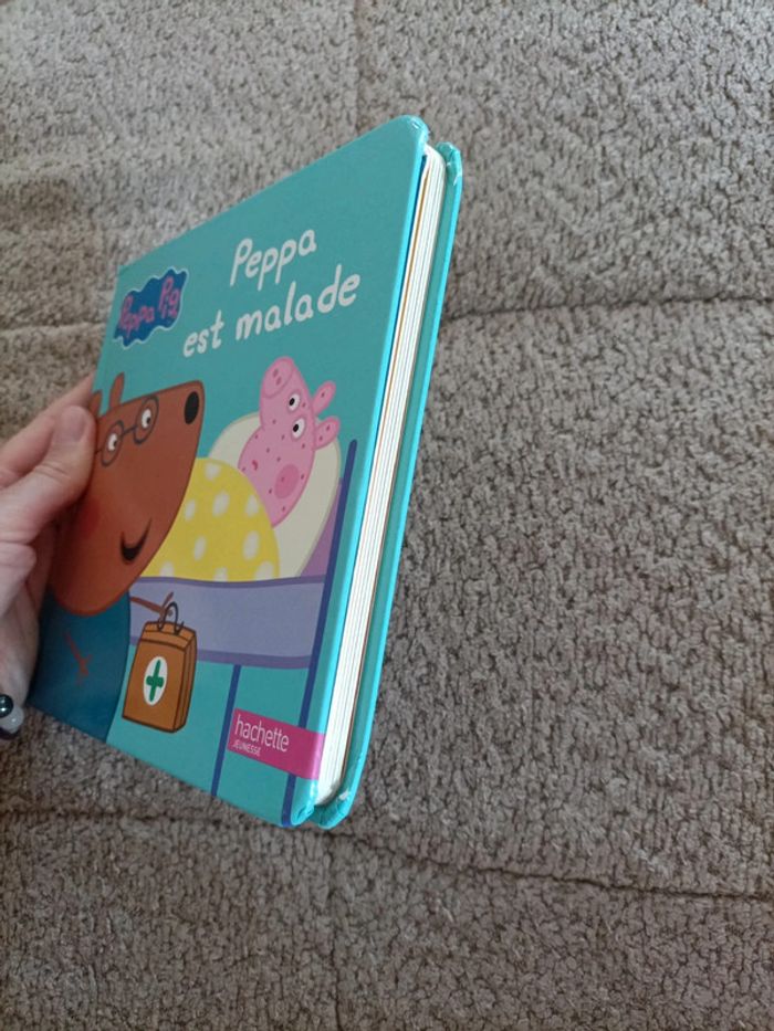 Livre Peppa pig cartonné : Peppa est malade - photo numéro 6