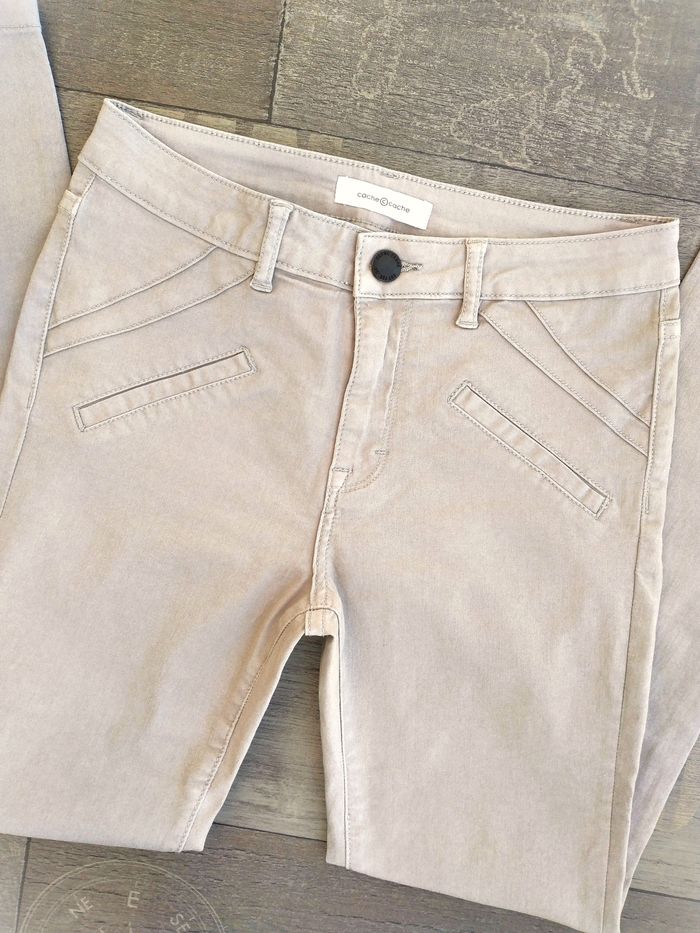 Pantalon skinny beige crème - Cache Cache • Fausses poches sur l'avant • 2 poches à l'arrière • Mati - photo numéro 4