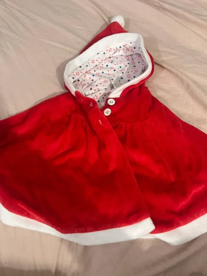 Cape de Noël fille