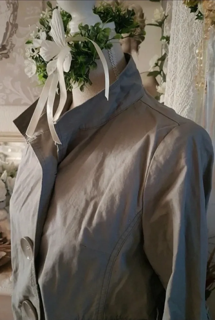 Veste courte grise Jennyfer Taille L Neuve - photo numéro 2