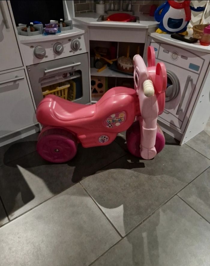 Moto Minnie - photo numéro 4