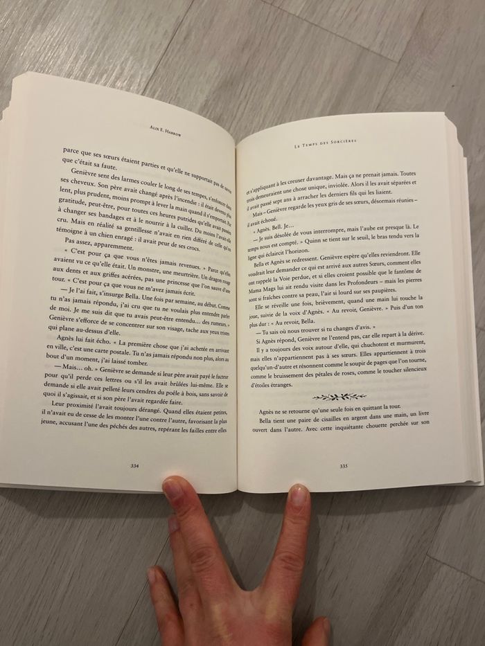 Livre le temps des sorcières - photo numéro 3