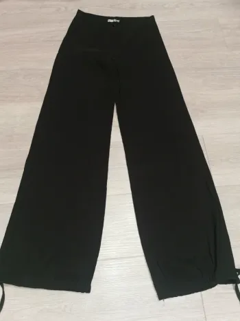 Pantalon femme taille 36 Lili mercredi