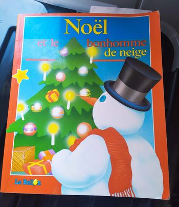 Livre Noel et le bonhomme de neige