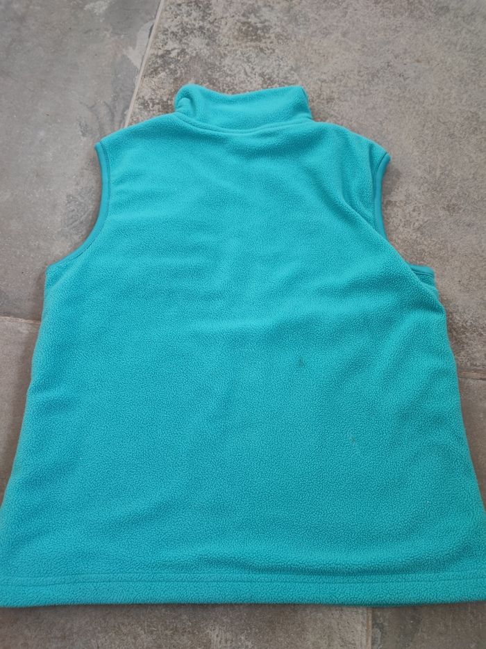 Veste polaire sans manche. 8 ans. Hublot - photo numéro 2