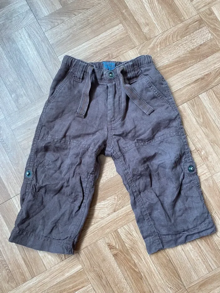Pantalon réglable en short marron taille 12/18 mois Bout’Chou