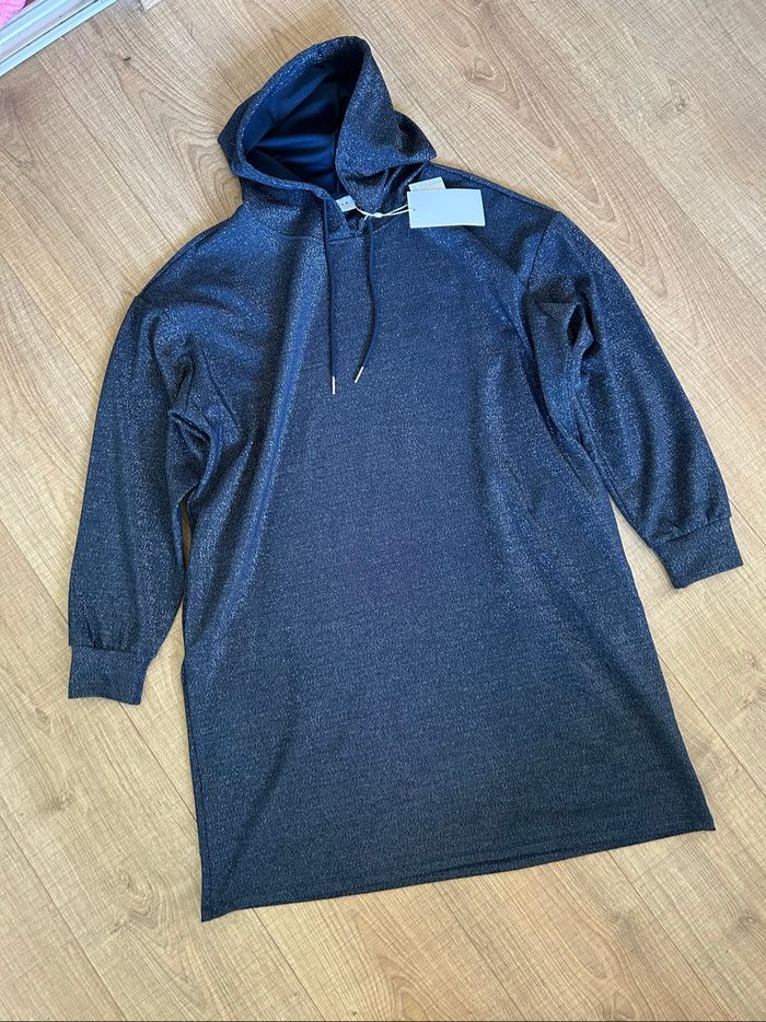 Robe sweat bleue marine pailletée neuve VILA taille M - photo numéro 7