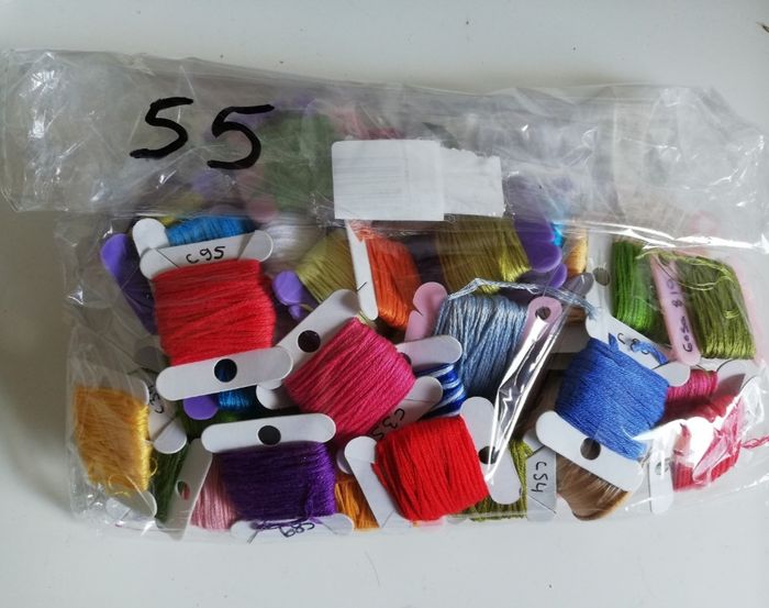 Lot de 55 fils coton point de croix point compté ou autre - photo numéro 8