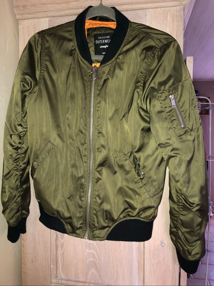 Blouson Jennyfer en S - photo numéro 2