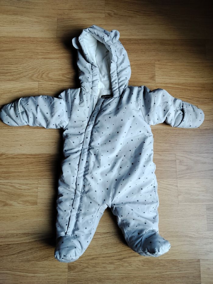 Vêtements Kindsgard 5 pièces 6 moi - photo numéro 3