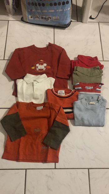 Lot de 8 vêtements manches longues 12 mois
