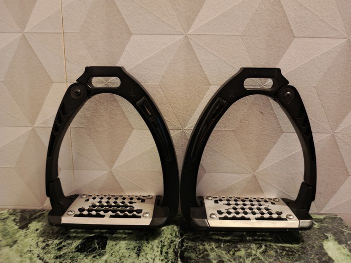 Êtriers de sécurité Lippo