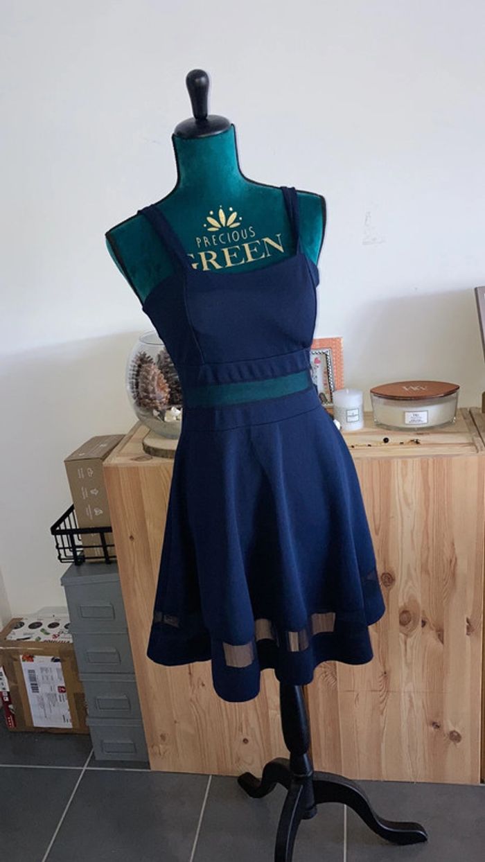 Robe taille 38 cache cache
