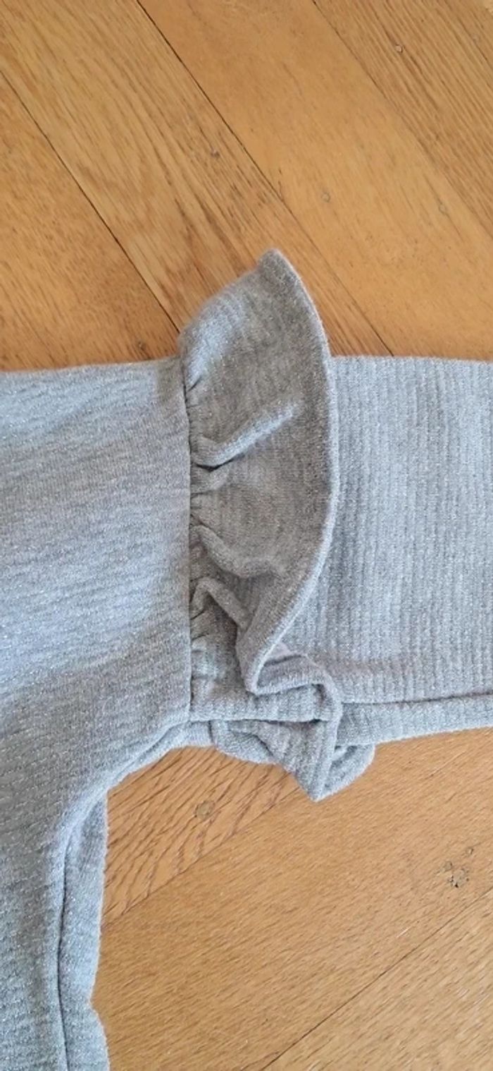 T-shirt réversible c&a 104 cm en excellent état - photo numéro 6