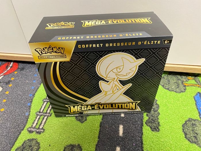 ETB Mega evolution Gardevoir vide - photo numéro 4